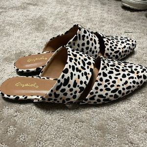 Cheetah print flats/mules brand new